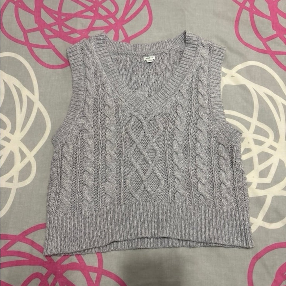 Aerie Grey Cable Knit Sweater Vest